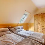 Tetens Apartment *